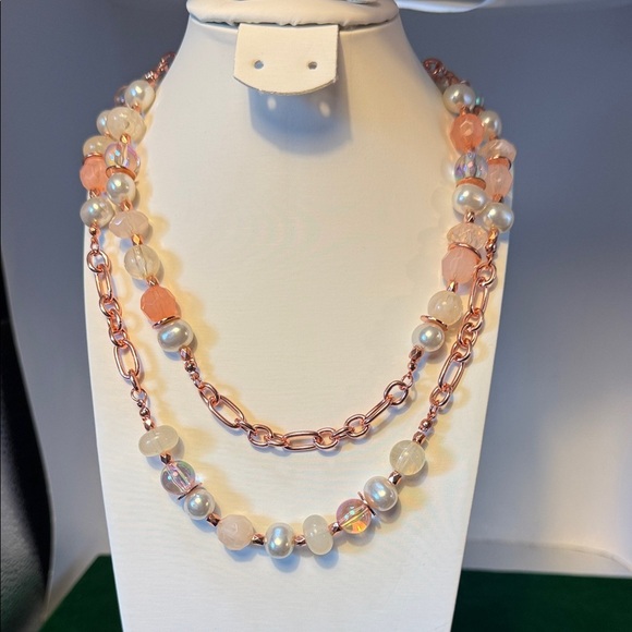 Paparazzi Pink and Pearl Beaded Necklace and Earrings - Picture 3 of 5